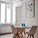 Trastevere Domus Iulia アパート