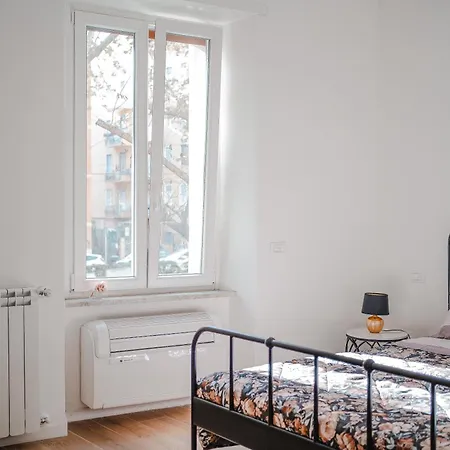 Domus Iulia, Trastevere * Roma